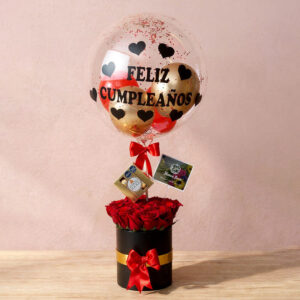 Arreglo Grande de Cumpleaños con Rosas y Globo – Celebración Elegante