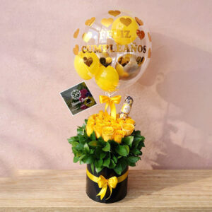 Arreglo de Cumpleaños con Rosas Amarillas y Globo – Alegría Especial
