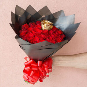 Bouquet Premium de Rosas Rojas – Elegancia Clásica