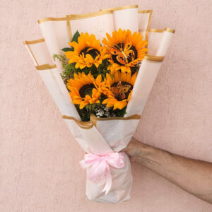 Bouquet de Girasoles Radiantes – Brillo Único Natural