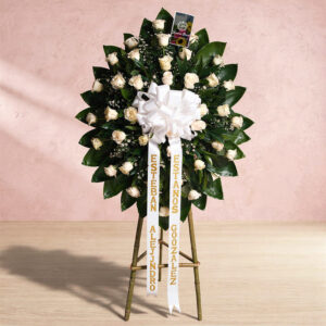 Corona Fúnebre de Rosas Blancas – Homenaje Solemne